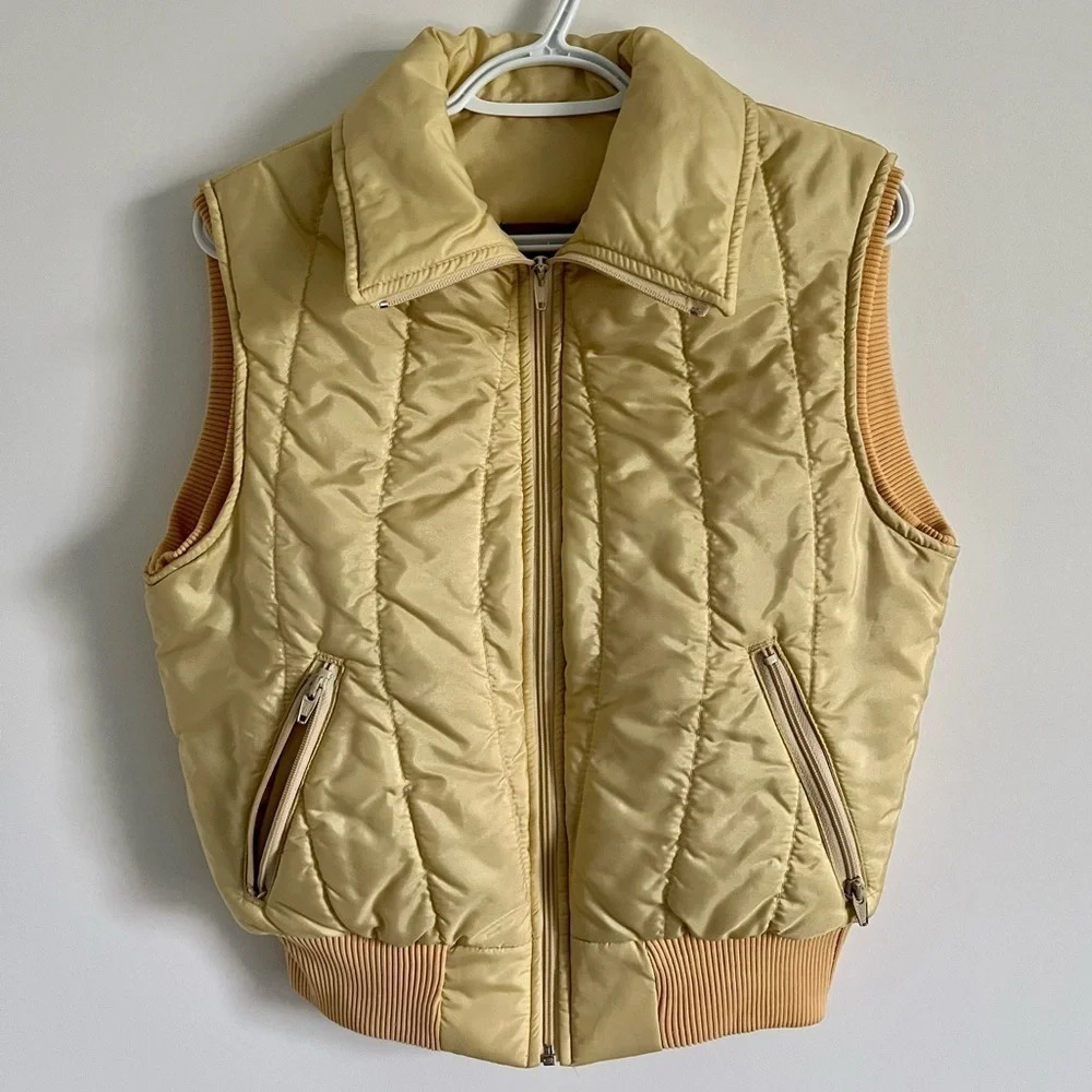 Vintage  Black Diamond Puffer Vest Ladies Size M - Picture 2 of 4